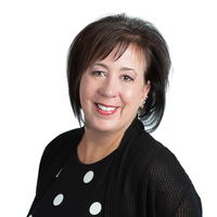 Holly Gaal - Loan Officer | NMLS# 104068 in Lynnwood, WA