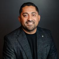 Miguel Velasquez - Branch Manager / Senior Loan Officer | NMLS # 803081 in Kennewick, WA