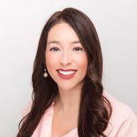 Lizbeth Williamson - Branch Manager | NMLS ID # 633226 in Visalia, CA