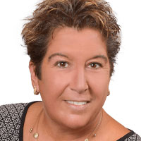 Denise Peach - Sr VP of Mortgage Banking |  NMLS# 41008 in Leominster, MA