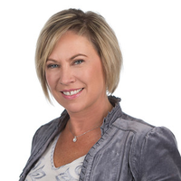 Christy Mendes - Branch Manager | NMLS 157126 in Red Bank, NJ