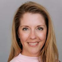 Crystal Eckerson - Evergreen Home Loans Helena NMLS# 2101498 in Bellevue, WA