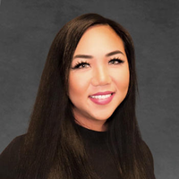 Thuy Le at CrossCountry Mortgage - Outside Loan Originator | NMLS #1798595 in Tampa, FL