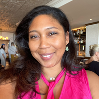 Moya Robinson - realtor